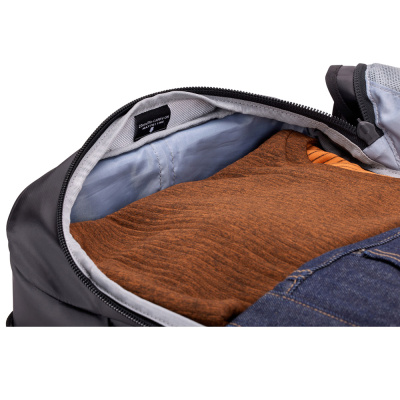  Чемодан для ручной клади Thule Chasm Carry Black, 40 л, черный, 3204985 компании RackWorld